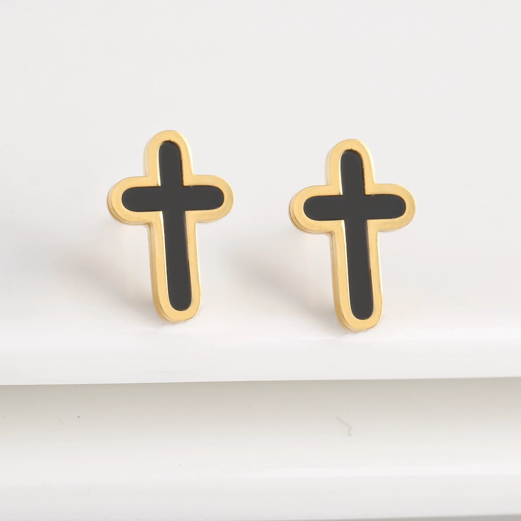 INS Hot Sale Charms Stainless Steel Shell Cross Necklace Jewelry Set Bracelet Earrings Luxury for Party Daily Wear Jewelry Gift Qme Earrings 5