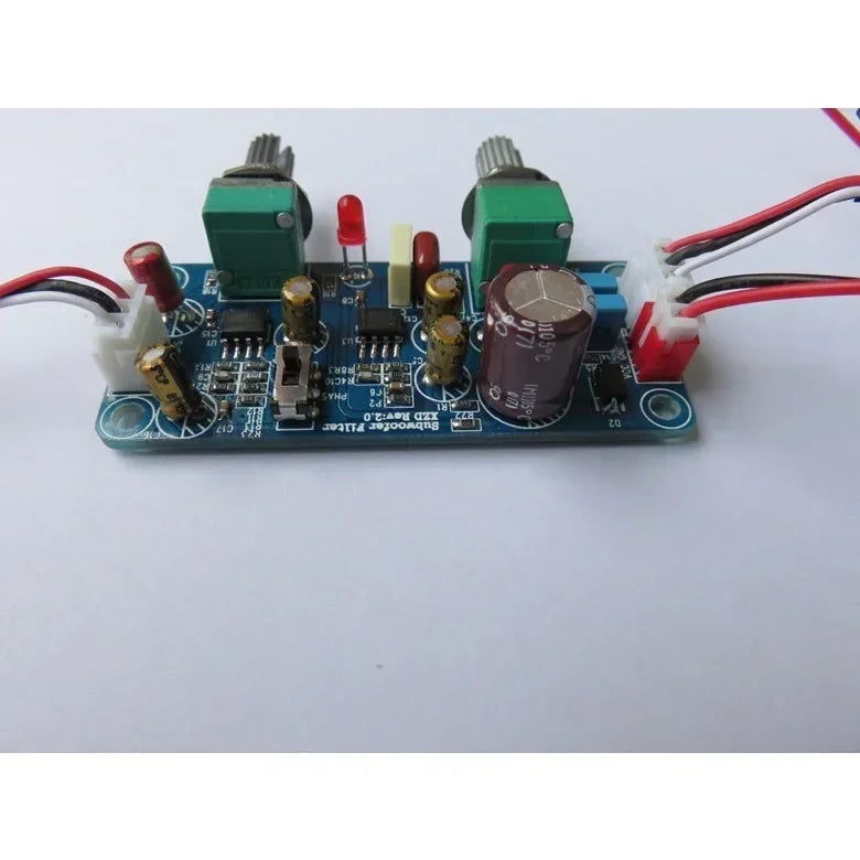 Low Pass Filter Bass Subwoofer Preamp Amplifier Board Single Power DC 9-32V Preamplifier with Bass Volume Adjustment Qme green