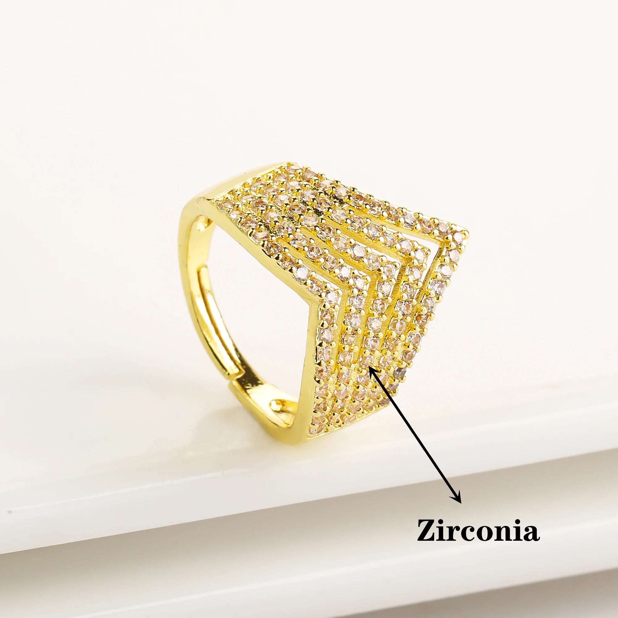 Luxury Shiny Zirconia Geometric Open End Adjustable Ring Punk Style For Women Men Daily Party Finger Jewelry Fashionable Gifts Qme