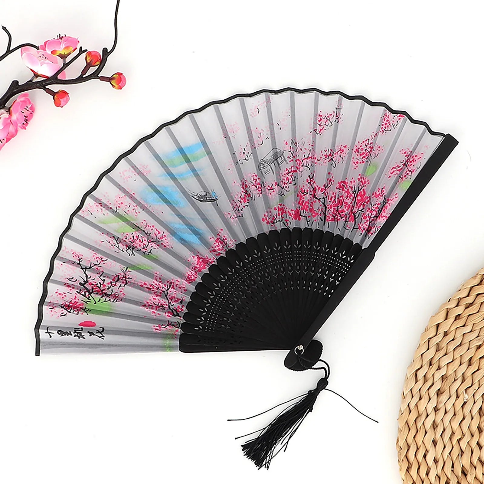Chinese Style Folding Wood Dance Fans Hollow Ribs Elegant Vintage Style Trim Handheld Fan Foldable Wedding Party Home Decor Qme One Size P