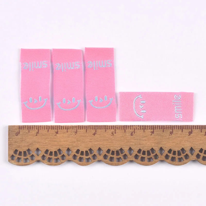 50Pcs Colorful Smile Embroidery Colth Labels Garment Washable Care Tags Sewing Accessories Crafts DIY Knitting Bag Shoe Supplies Qme 5