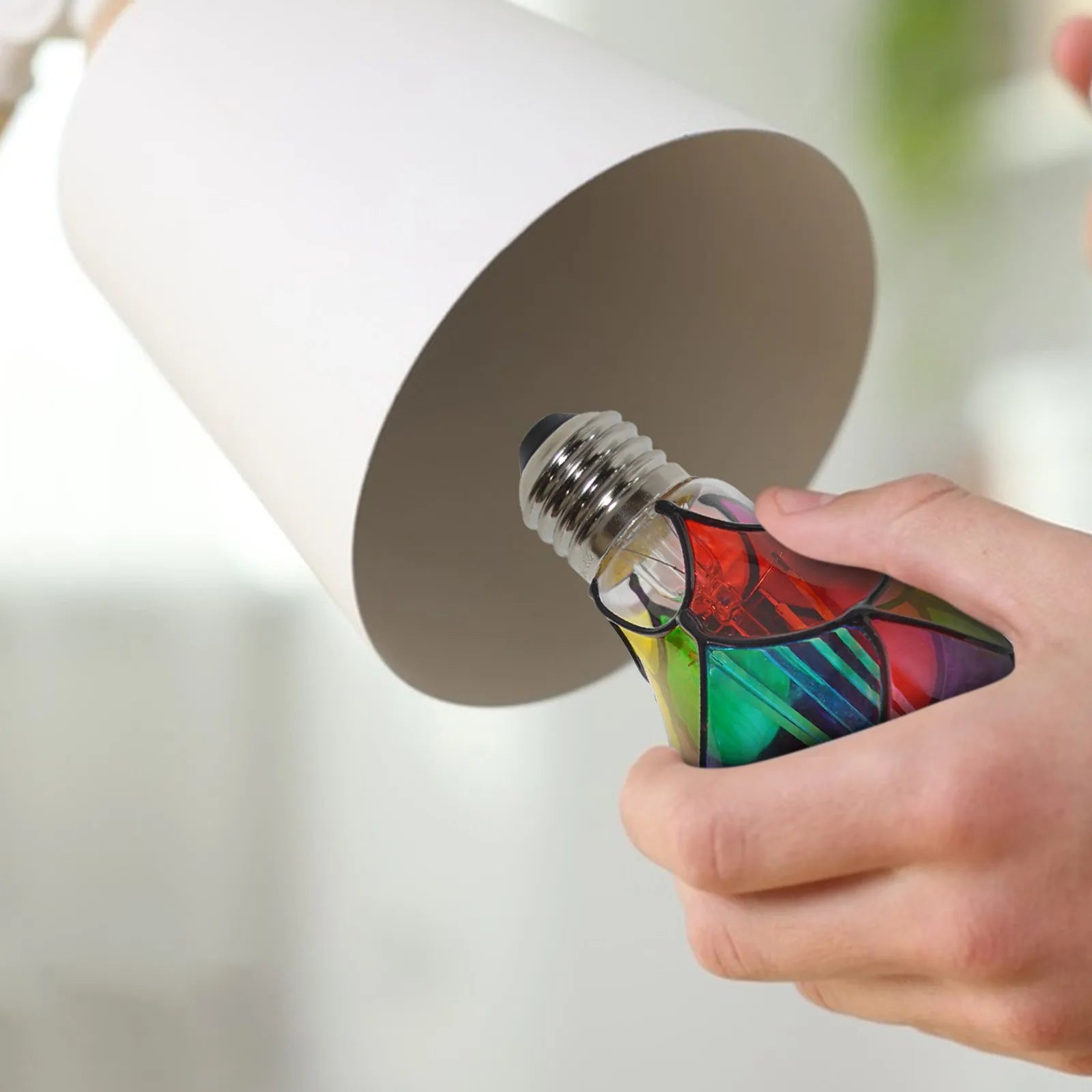 Colorful Bohemian Style Stained Glass Pendant Lights Mediterranean Lamp for Home Dining Room Bar and Patio Atomsphere Decoration Qme