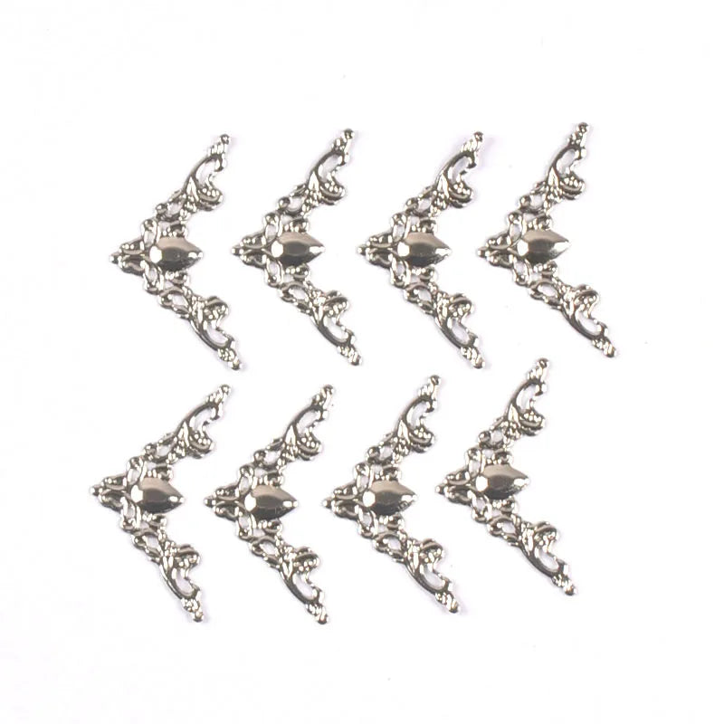 30Pcs Corner Protector Filigree Wraps Metal Crafts Connectors For Jewelry Findings Making Scrapbook DIY Box Album Home Decor Qme Silver