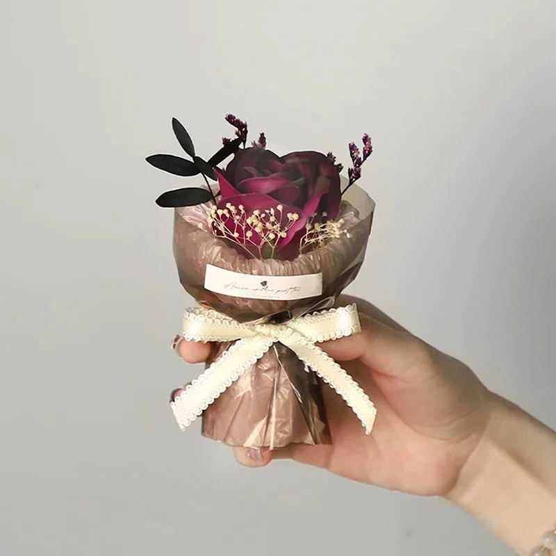 Mini Pocket-meeting Small Bouquet Rose Sunflower Eternal Flower Qme A5