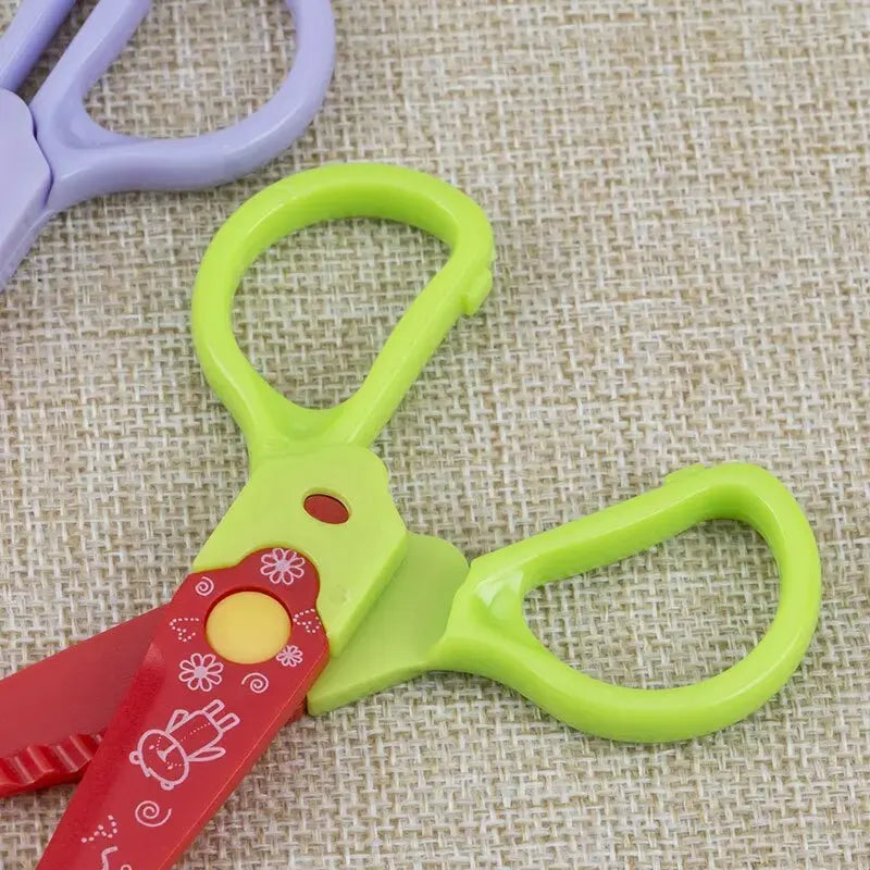 Creative And Cute Lace Scissors Can Be Changed Into 6-head Child Safety Diy Pattern Paper Cuttings Card Tool Qme