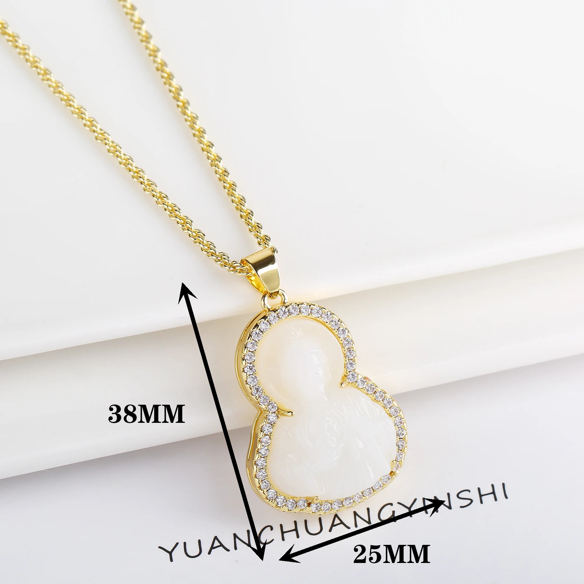 High Quality Creative Shiny Zirconia Crystal St. Jude Pendant Necklace Classic for Man Woman Religious Fine Jewelry Party Gift Qme Necklace 2