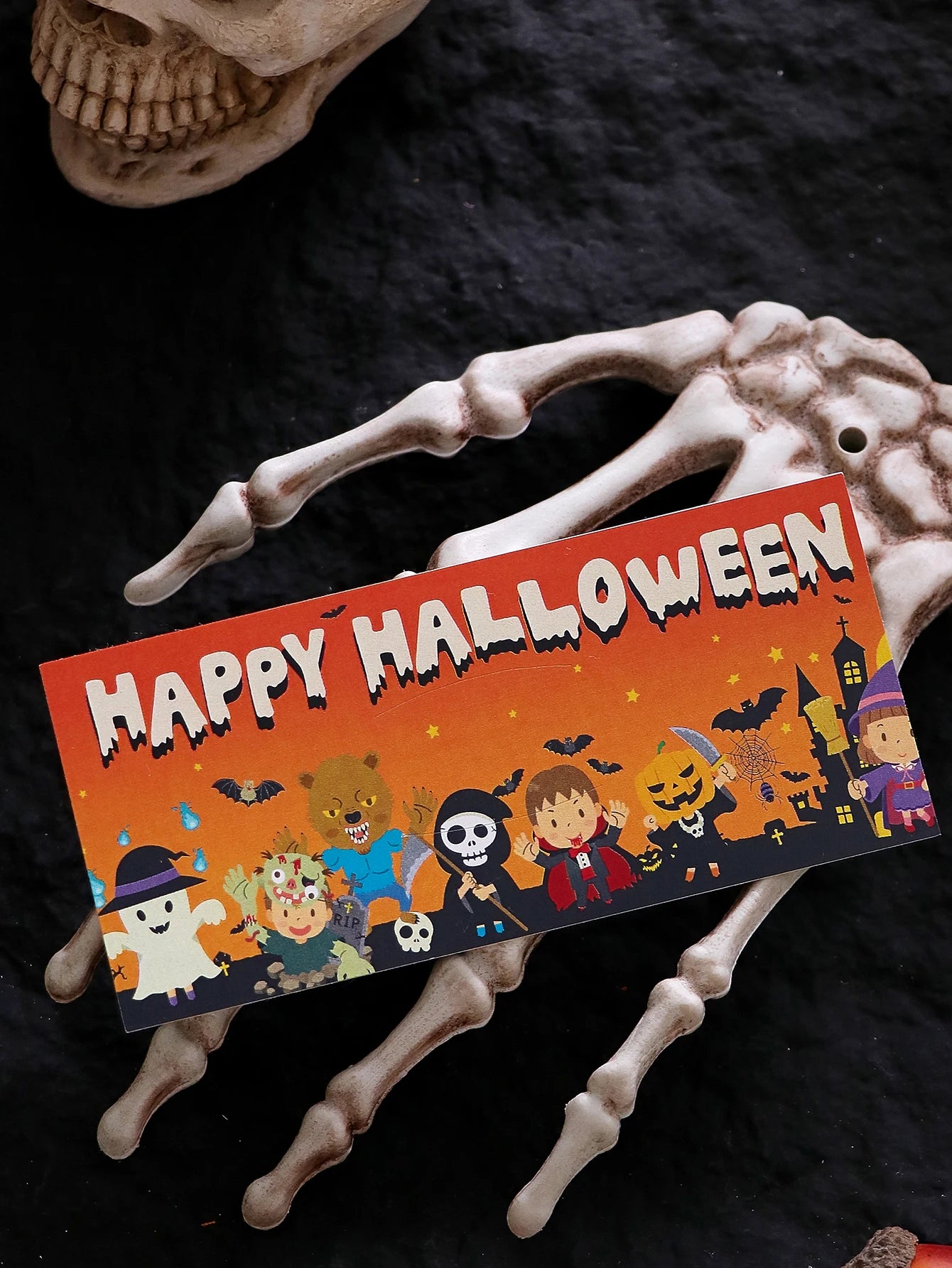 30-Pack Halloween Glow Sticks: Fun Glow Sticks Designed Specifically for Halloween, Featuring 3 Different Designs to Celebrate Qme 30Pcs Orange Other Other