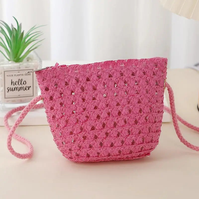 Hollow Handwoven Shoulder Handbag Mini Straw Bag Crossbody Bag Kid Summer Beach Straw Bag Envelope Wallet For Wowen Girls Qme Rose red