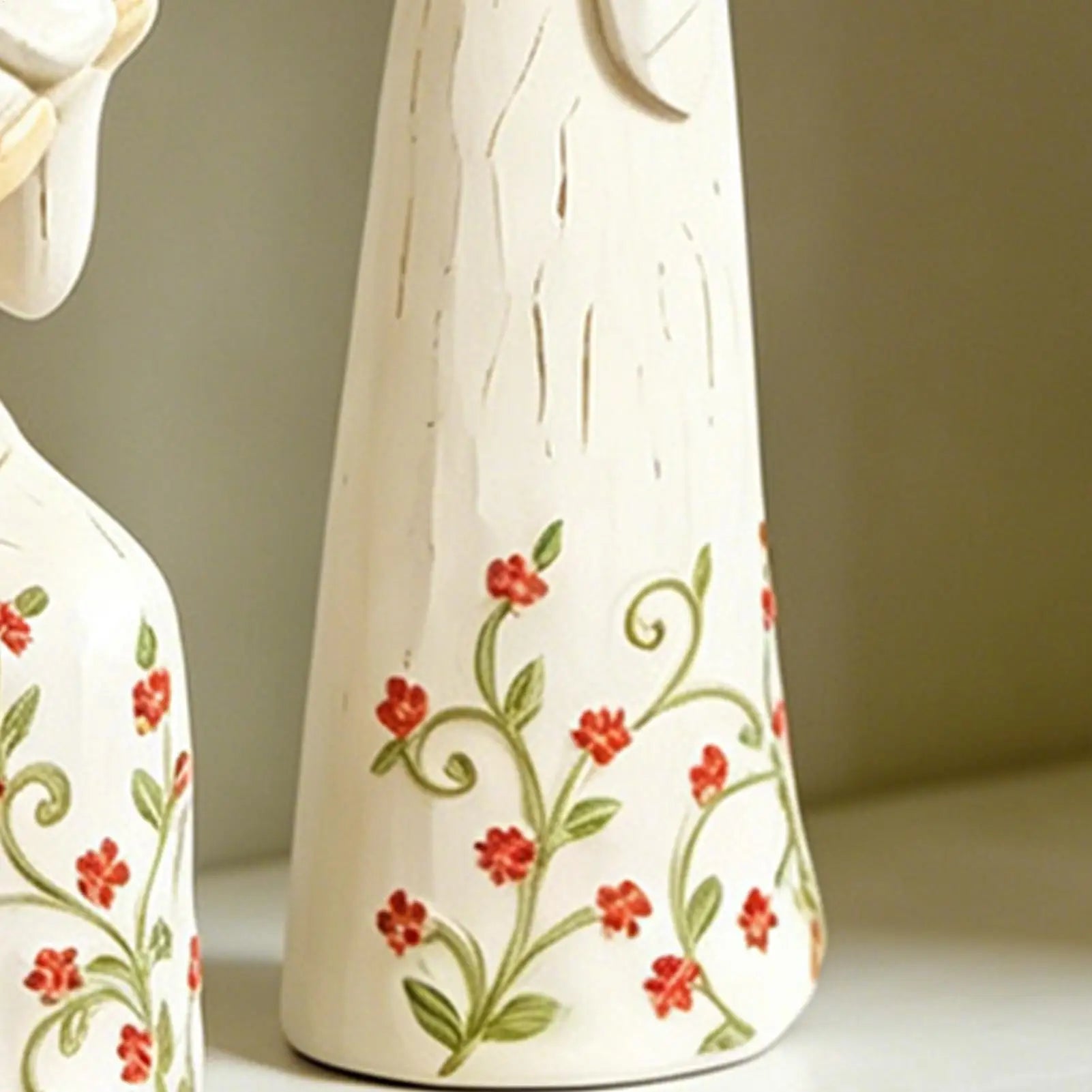 Mom Daughter Figurine Resin Home Accent Statues Mother Child Hugging Qme
