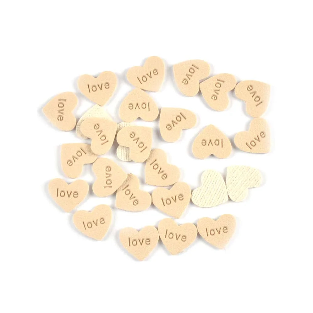 50pcs 14.5x13mm Mluticolor Heart Shaped Embossed Labels For Clothes Sewing Accessories DIY Crafts Kid Bag Garment Washable Tags Qme 2