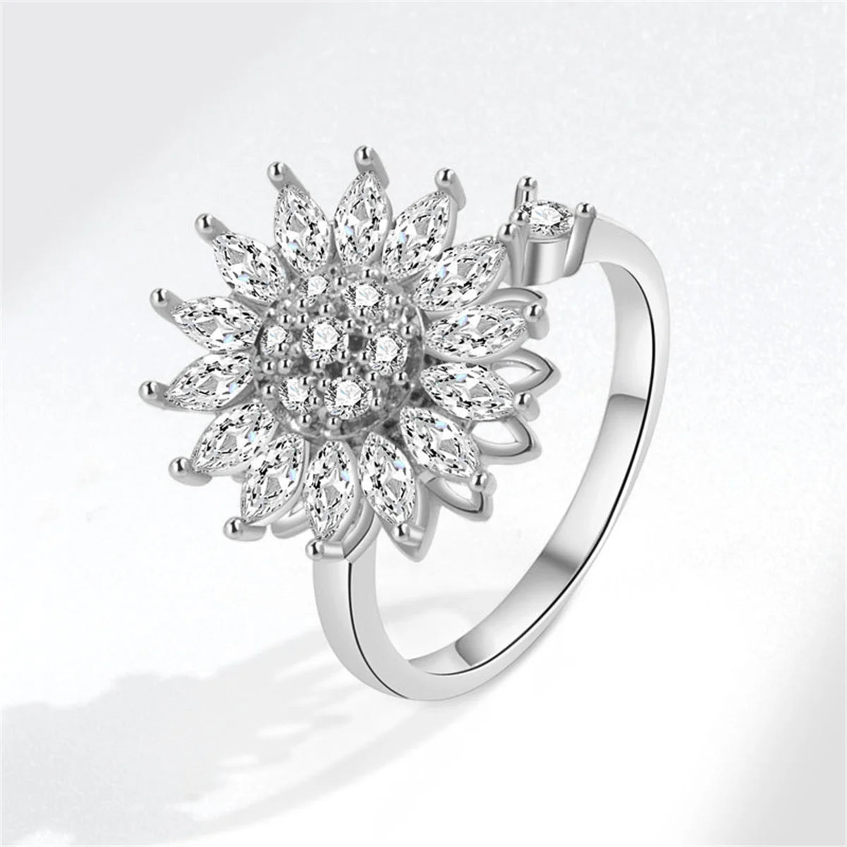 Fashion Fidget Spinner Ring Anxiety for Women Multiple Crystal Sunflower Finger Rings Rotate Anti Stress Jewelry Wedding Gift Qme jin resizable