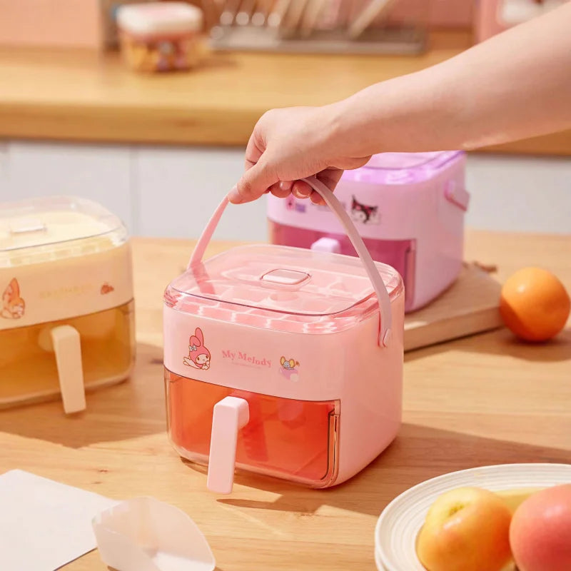 Hello Kitty Kuromi Ice Cube Molds Ice Cube Molds for Home Refrigerators Large-Capacity Ice Storage Container Qme
