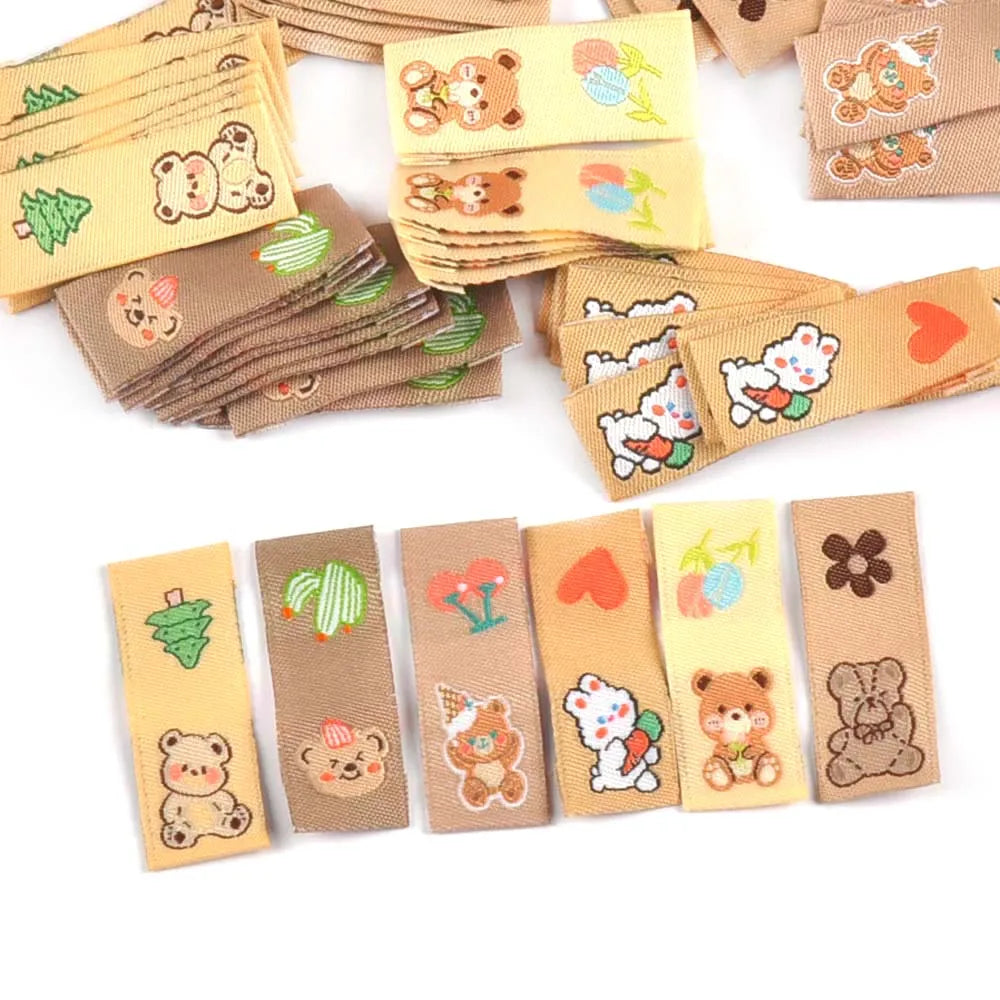 50Pcs Kawai Bear Embroidery Brown Labels For Knitted Hats Bag Shoes Sewing Garment Accessories DIY Tags Crafts Handmade Supplies Qme random mixed