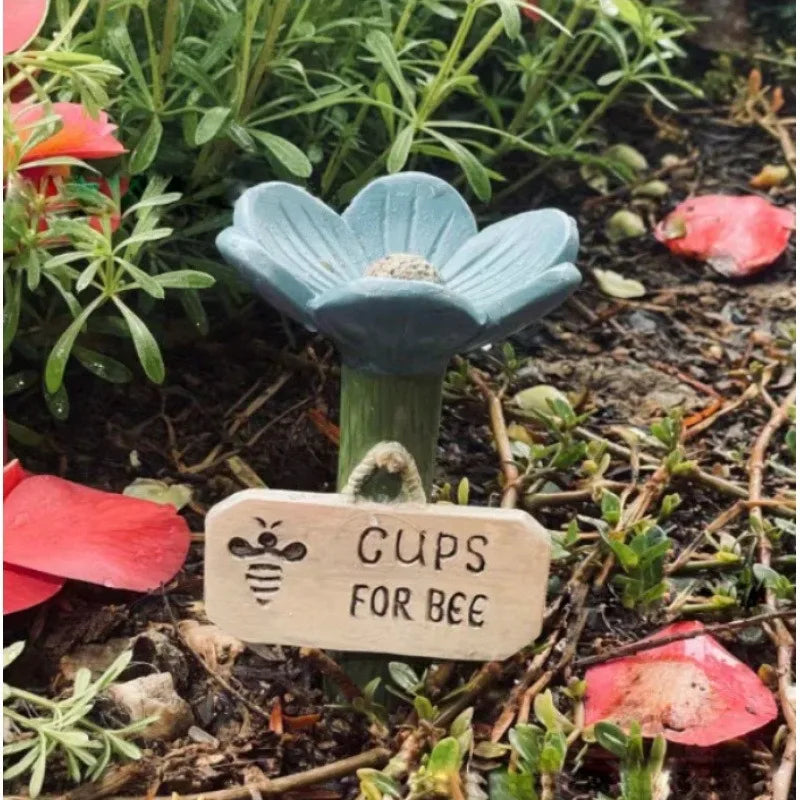 Flower Shaped Resin Bee Watering Station Hummingbird Feeder Realistic Qme Blue