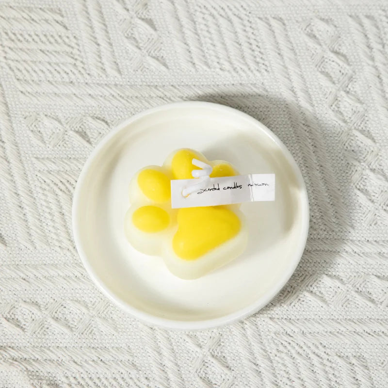 Lovely Cat Paw Fragrance Candle Artisan Aroma Room Decor Birthday Qme yellow