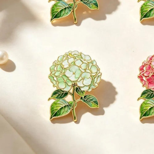 1/4Pcs Assorted Elegant Botanical Enamel Flower Pins Plant Lapel Brooches for School Uniform Decor Students Birthday Gift Qme