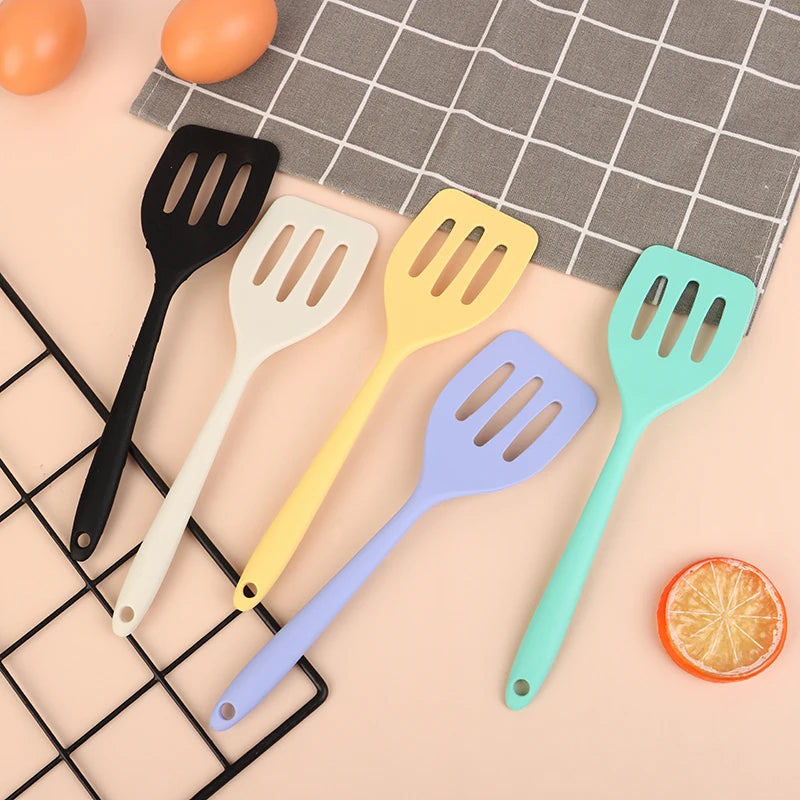 Small Integrated Silicone Frying Shovel Cooking Steak Kitchen Egg Qme