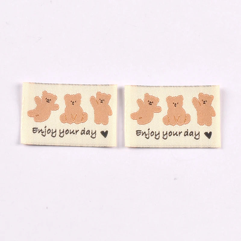 20pcs 18-53mm Cute Flower/Bear/Dog Fabric Labels, Handmade Sew On Tags for DIY Clothes Bags Crafts Decoration cp4294 Qme 46x31mm-8