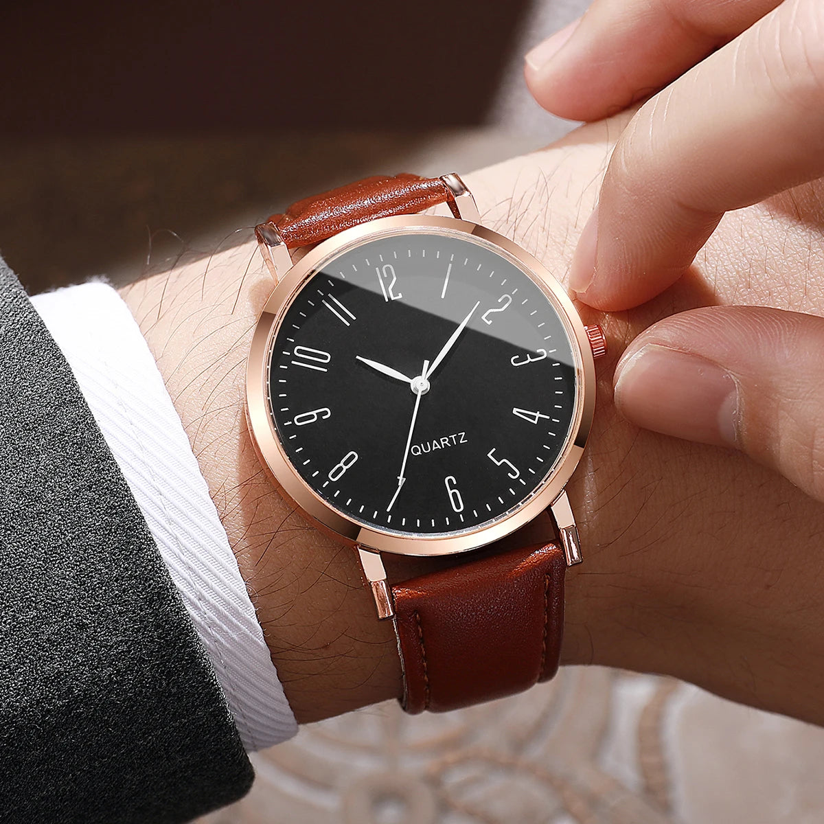 4PCS/Set Fashion Arabic Dial Men Business Watches Simple Leather Strap Quartz Wristwatch Jewelry Set Reloj Hombre (Without Box) Qme