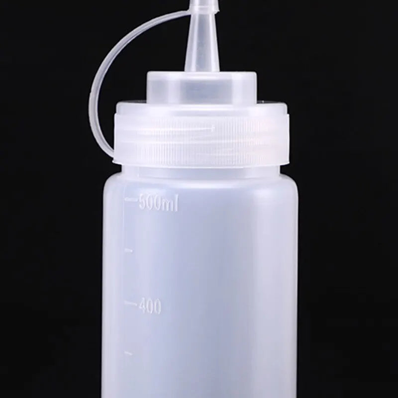 500 ML Plastic Pointed Mouth Squeeze Type Sauce Bottle Made Environmentally Friendly Materials Clean Dustproof Seasoning Bottles Qme