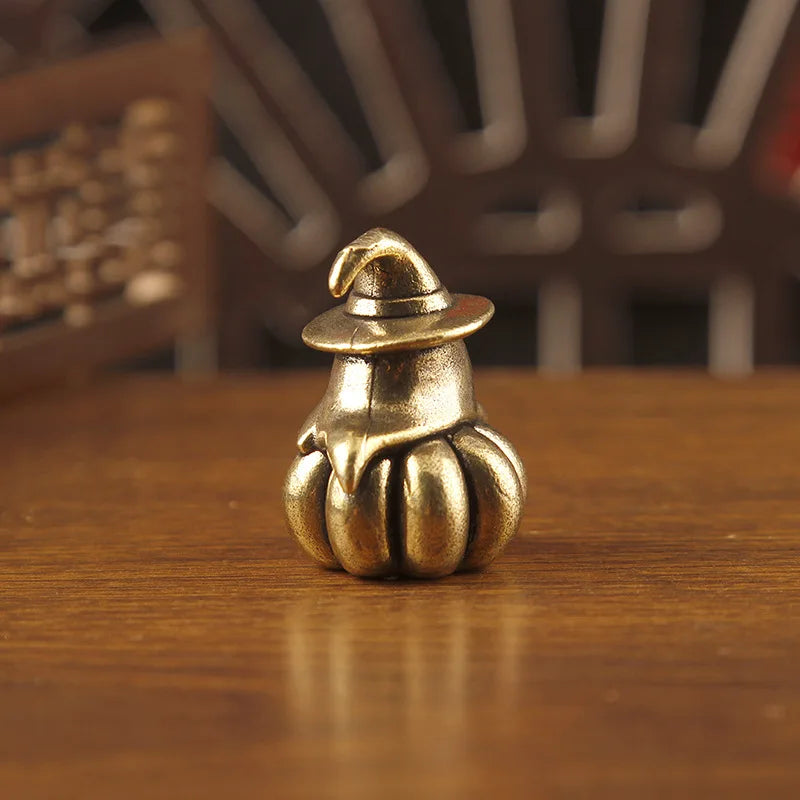 Vintage Brass Mini Ghost Pumpkin Figurine, Halloween Witch Hat Ghost Statue, Small Metal Desktop Ornament, Cute Halloween Decor Qme