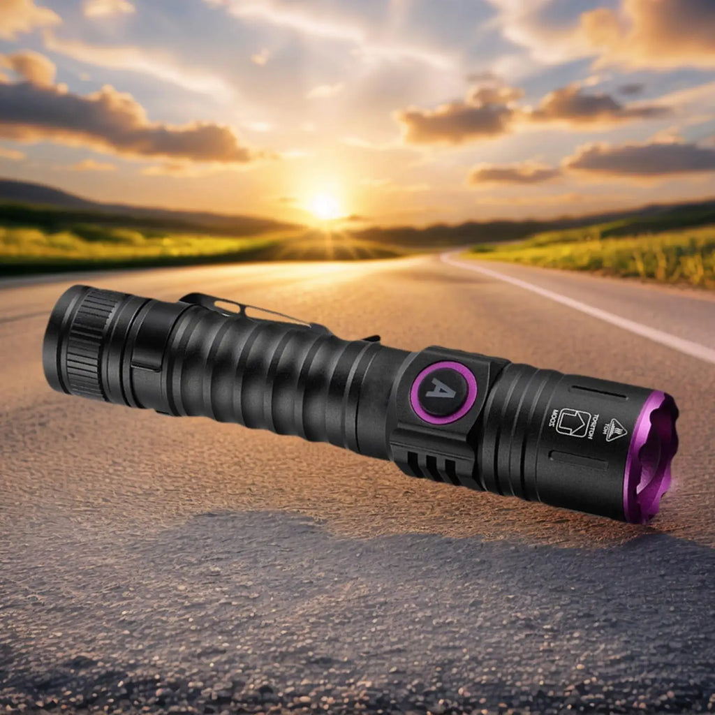 Blood Light for Tracking Deer Rechargeable Tracking Flashlight Nighttime Trail Finder Light for Detection Outdoor Camping Travel Qme