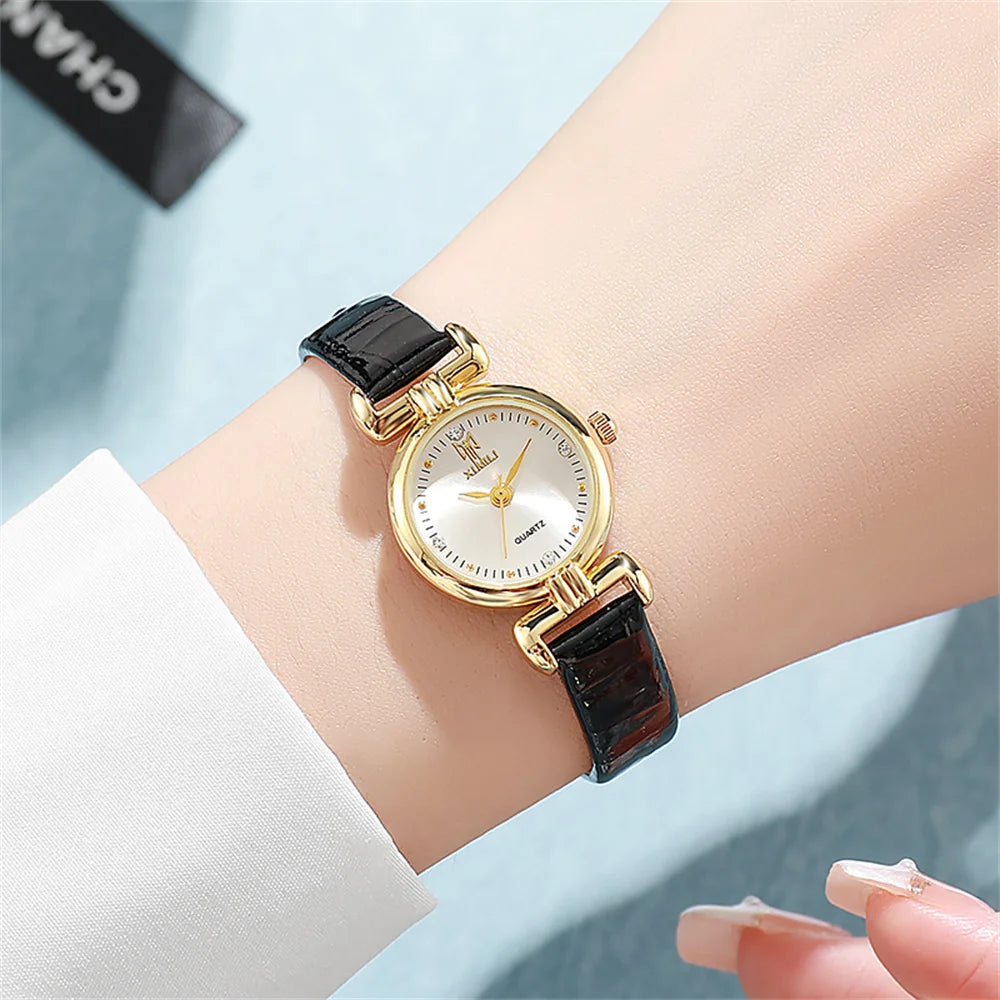 Women's Watch Roman Needle Scale Watch Women's Design Fashion Round Watch Quartz Retro Quartz Watch Qme