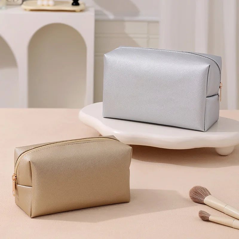 A 1pcs PU Leather Portable Toiletry Bags Waterproof Travel Make Up Bags for Women Small Medium Large Cosmetic Organizer Bags Qme