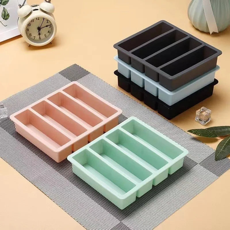 4 Grid Rectangular Silicone Ice Cube Mold with Lid Household Food Grade Ice Grid Tray Whiskey Ice Box Qme