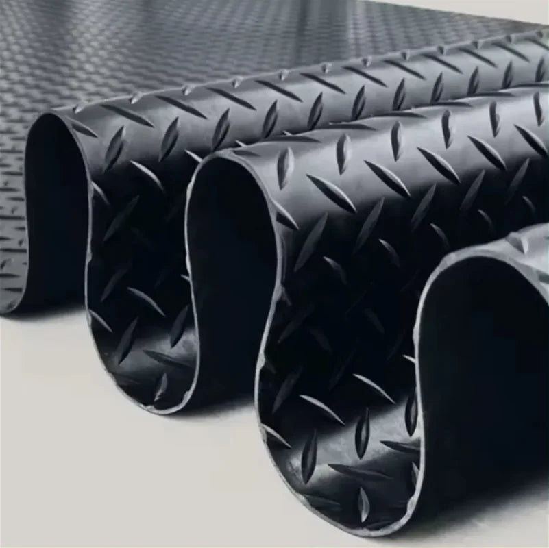 Beef Tendon Rubber Anti-Skid Mat PVC Thickened Corridor Kitchen Oil and Water Resistant Floor Mat Factory Warehouse Plastic Mat Qme