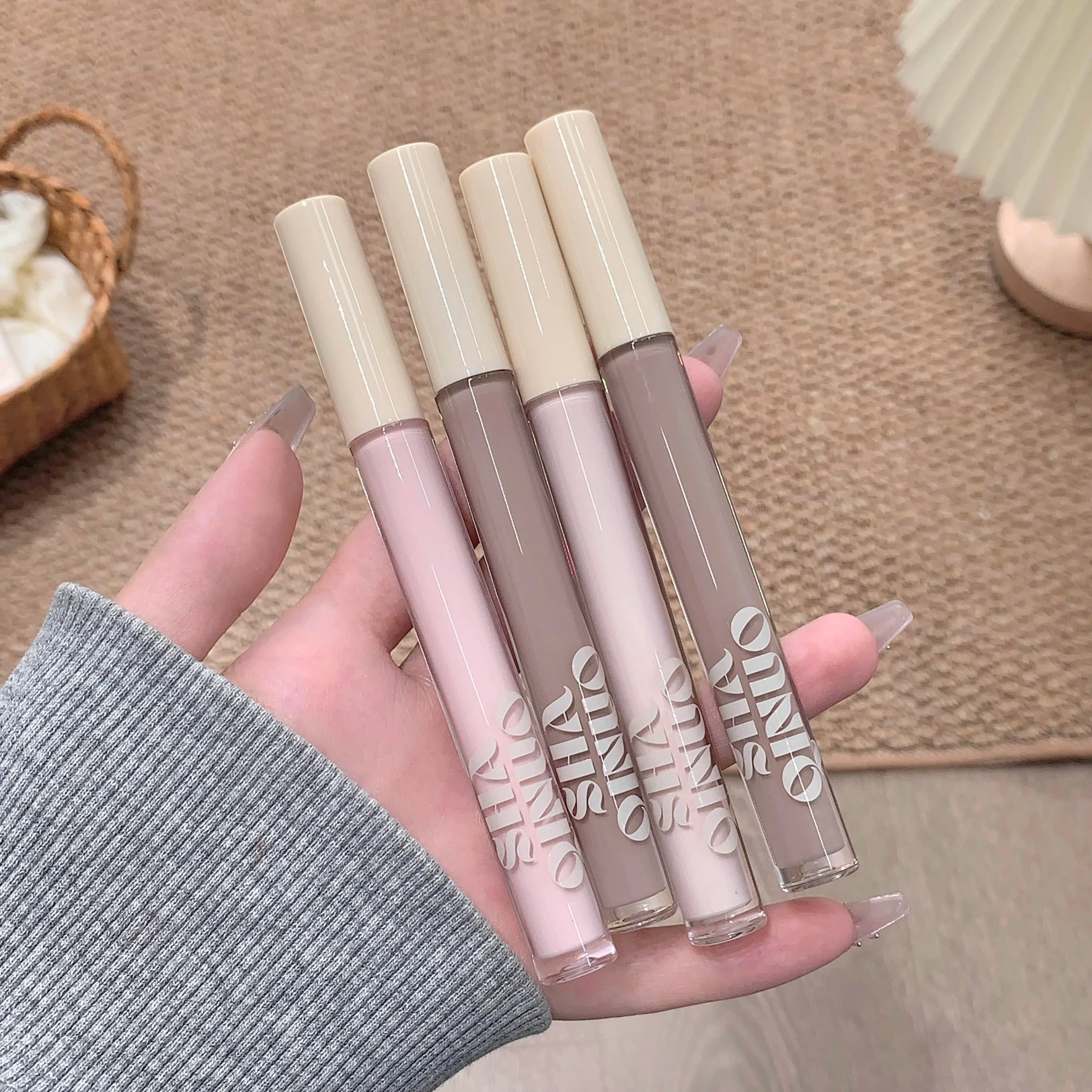 SHAQINUO Liquid Contouring Highlighter Powerful Concealer Whitening Qme