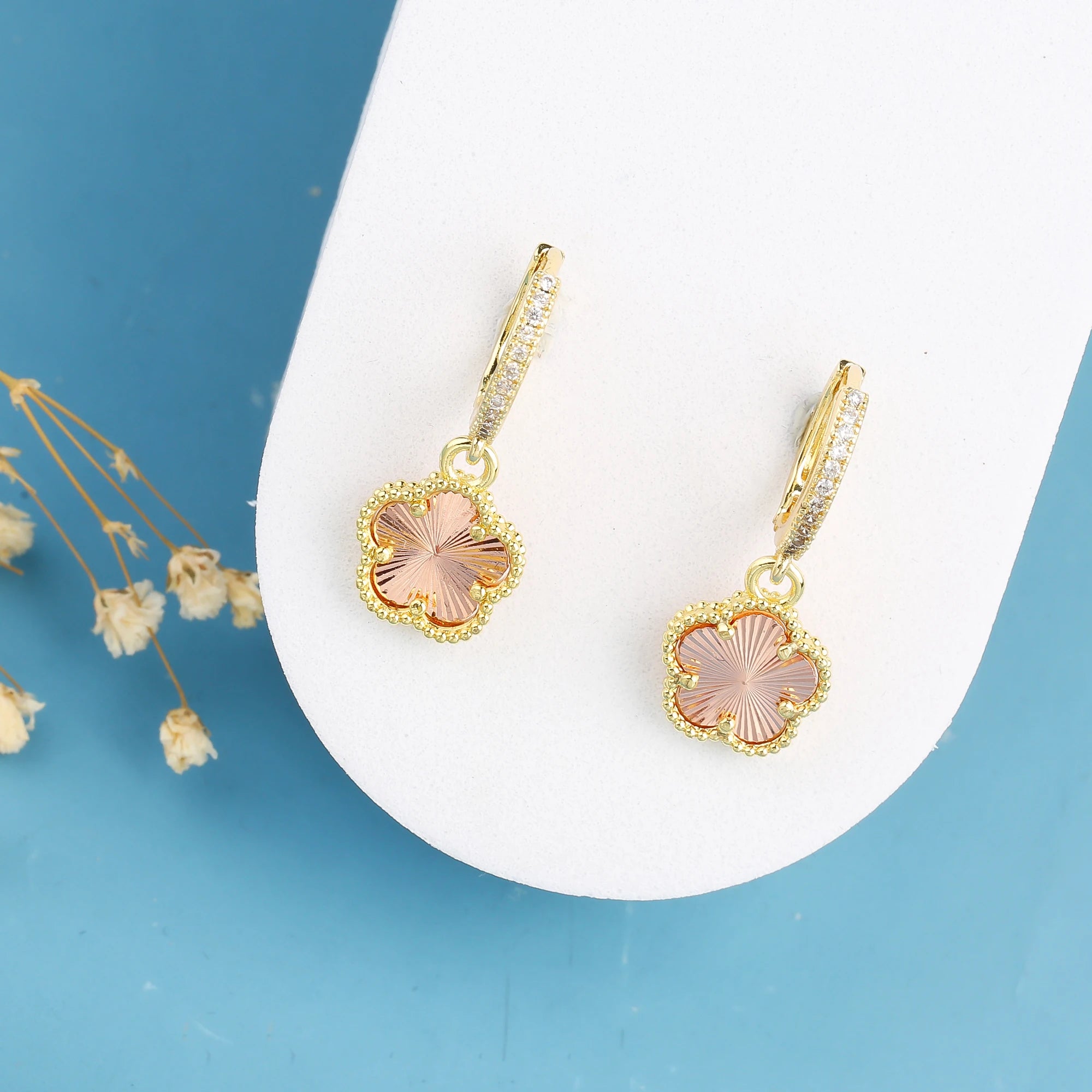 New Trend 10 Colors Hot Sale Five Leaf Flower Stone Drop Earrings Luxury for Women's Party Ears Jewelry Accessories Clover Qme Color 2