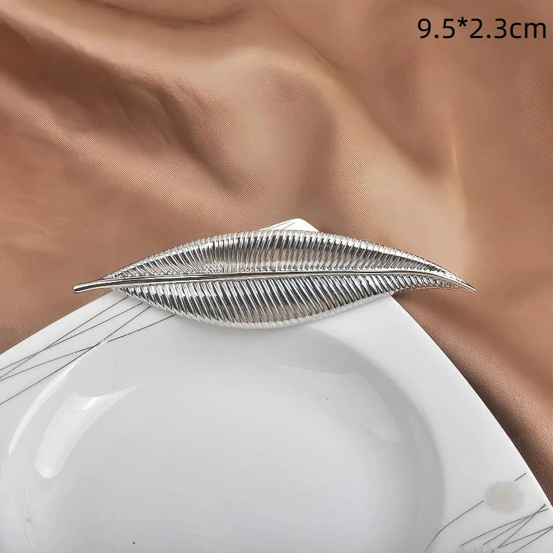 Rhinestone Brooches For Women Fashion Lapel Pins Suit Scarf Buckle Vintage Jewelry Accessories Gifts Qme A6