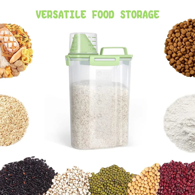 Pet food storage container with measuring cup, 2-liter cat and dog food storage container, suitable for small dogs and cats Qme