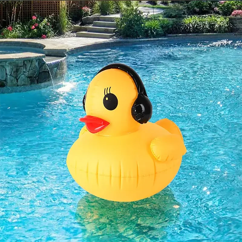 The little duck floating pool light solar RGB PVC inflatable LED pool light is suitable for garden party beach pool decoration Qme