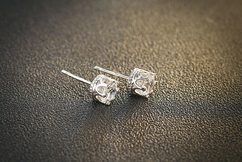 Classic 925 Sterling Silver Color CZ Crystal Stud Earrings For Women Men Top Quality Cubic Zircon Ear Accessories Jewelry Qme