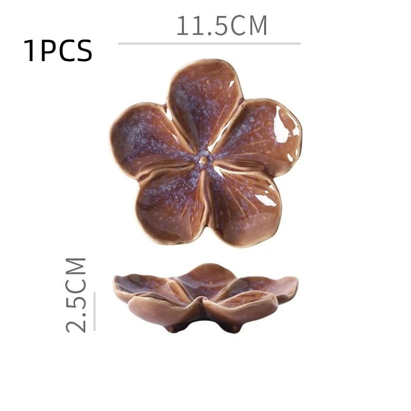 1PCS Ceramic Craft Dish Flower Shaped Small Dish Creative Dipping Sauce Small Dish Multi-color Kiln Transformed Dish Gift Qme Light purple