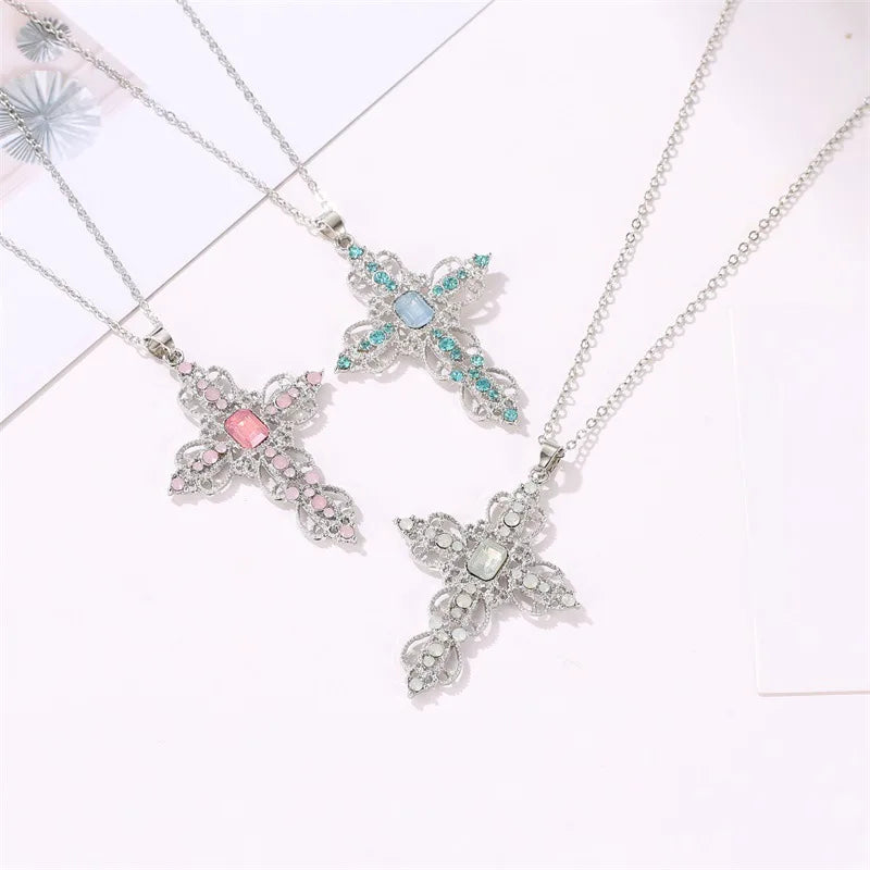 Hot Sale Fashionable Classic Necklace Irregular Goth Large Cross Pendant Necklaces for Women and Girls Zircon Cross Necklace Qme