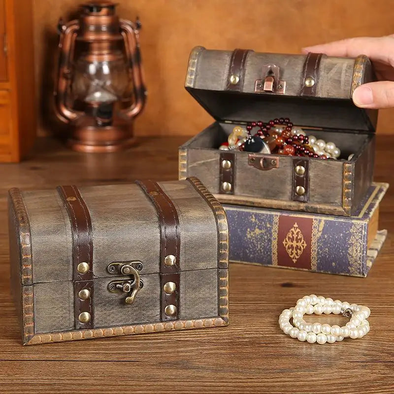 Retro Wooden Storage Box With Lock Retro Treasure Jewelry Necklace Postcard And Small Objects Storage Case Trinket Chest Qme