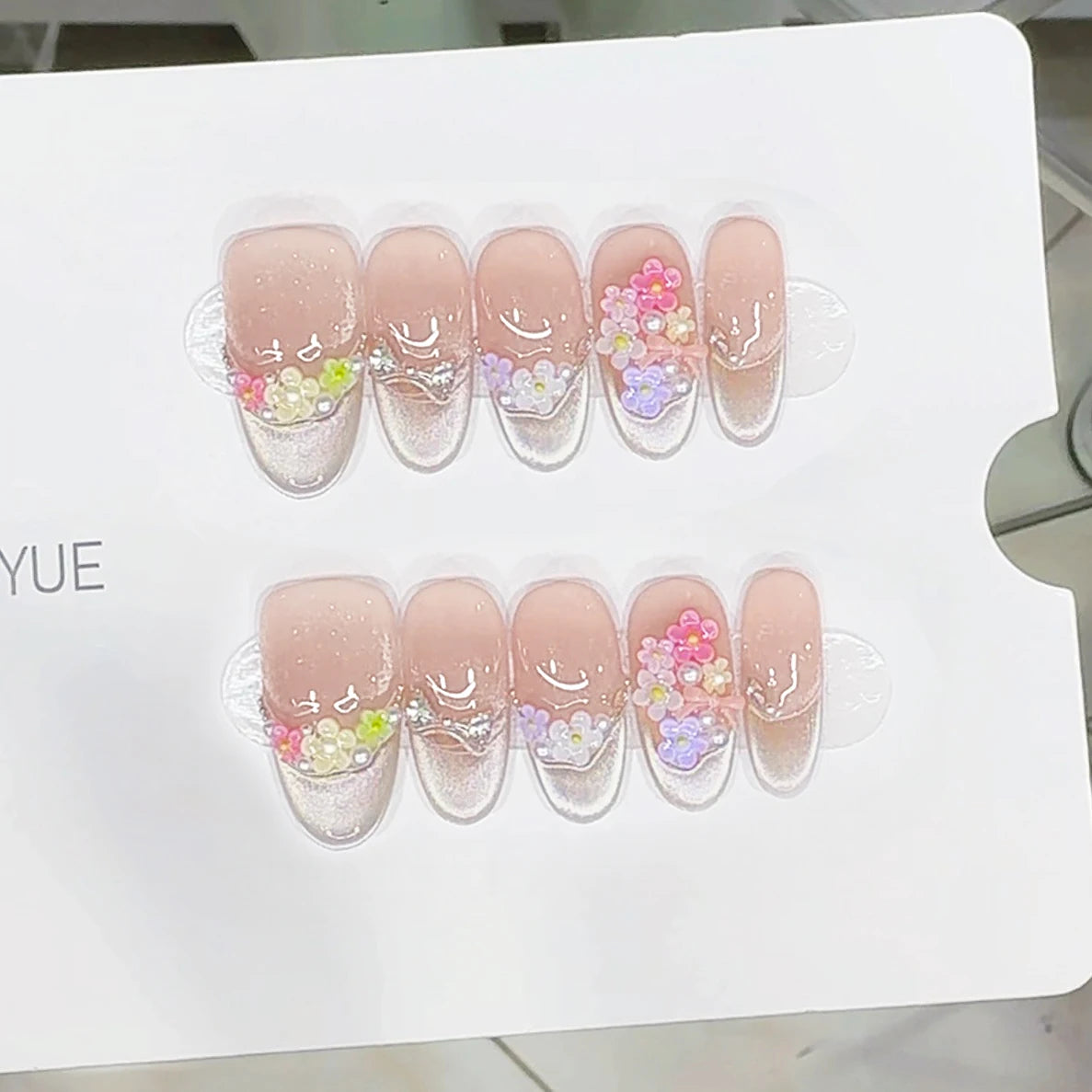 Handmade French Almond White Flowers False Nails Korean Art Stickers Qme GJ-CDJ-ZB234-S