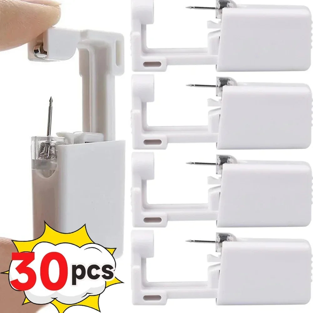 Safety Ear Piercing Gun Kit Women Men Disposable White Plastic Sterile Ear Piercing Device Fashion Simple Jewelry Piercing Tools Qme 30pcs