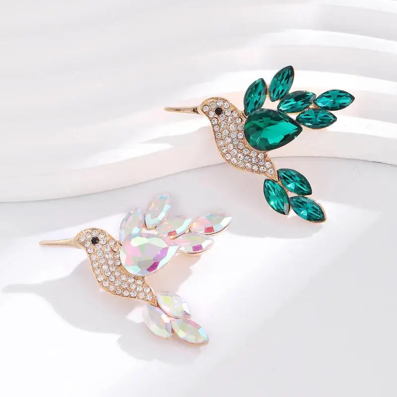 Rhinestone Bird Brooch for Women Sparkling Crystal Pin Fashion Jewelry for Coat Party Banquet Accessory Qme