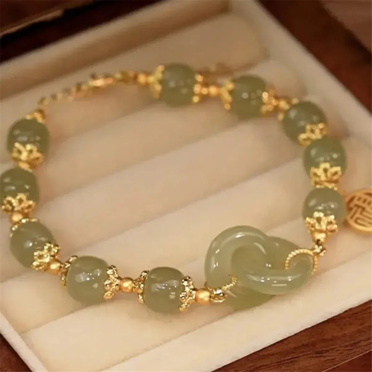 b05 Fashion Creative Lucky Imitation Hotan Jade Bracelet Vintage Light Handmade Jewelry Bracelet Women's Girls Jewelry Gift Qme 14