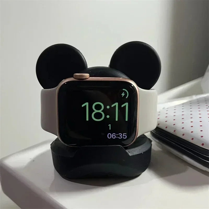 Mickey Mouse Charger Stand Minnie Desktop Holder for Apple Watch 9 8 7 6 5 4 iWatch 3 2 1 SE Cartoon Silicone Charging Base Qme