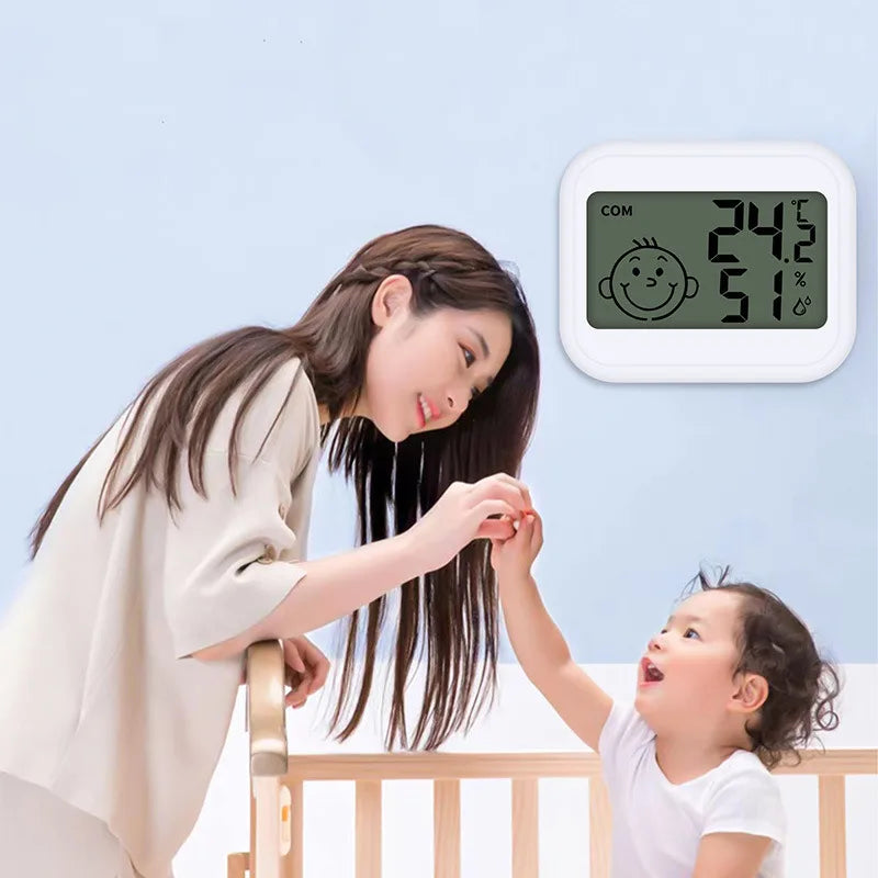 LCD Electronic Digital Temperature Humidity Meter Indoor Outdoor Qme