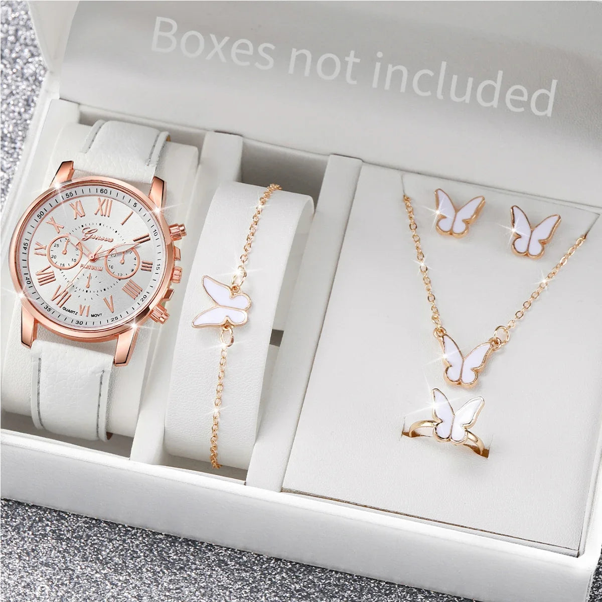 2026 Fashion Versatile Belt Watch Fake Three Eyes Classic Tri Color Optional Women's Watch Set Qme