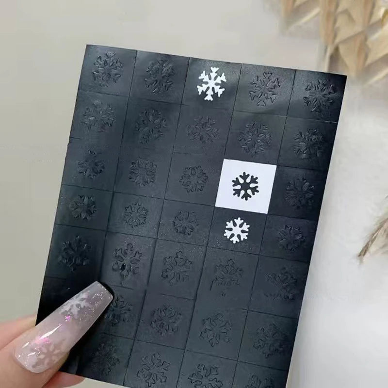 2 Sheets Nail Art Airbrush Stencils Nails Snowflakes Hollow Reusable Qme