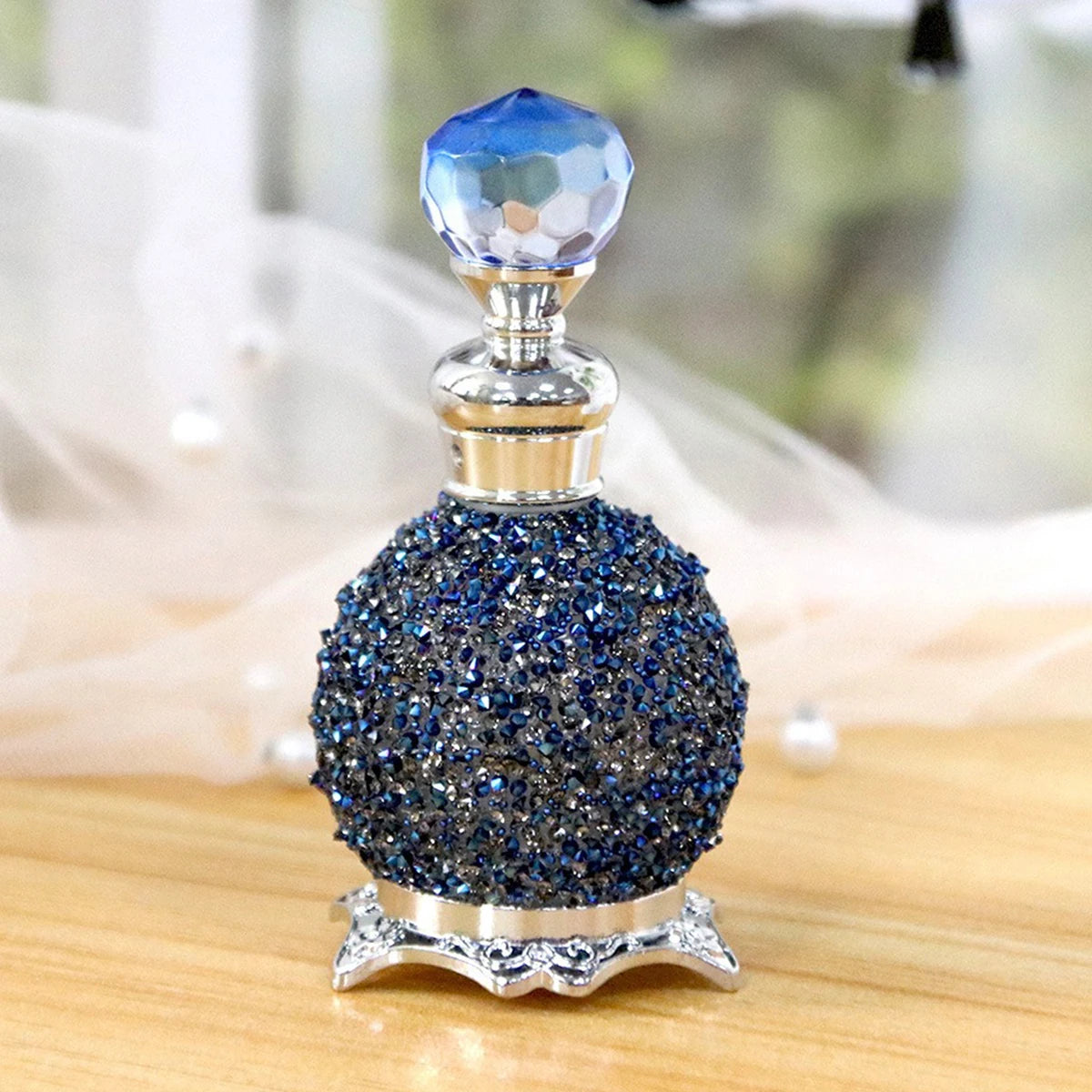 15ml Perfume Decanter Bottle,Luxuriou Perfume Bottle with Sparkling Rhinestone Decoration,Dropper Essential Oil Dispenser Bottle Qme Blue