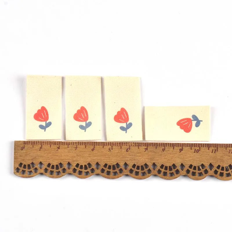 50pcs Colorful flower Printed Labels For Garment Sewing Accessories DIY Handmade Hats Bags Crafts Supplies Clothing Tags c3616 Qme 3