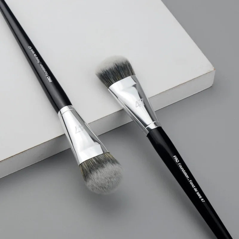 Professional Foundation Brush 47 Broom Head Liquid Shadow Repairing Qme